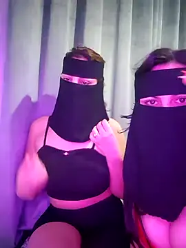 Snapshot of _arabica_ chatting on 02.04.26 arabica online show from 02.04.26