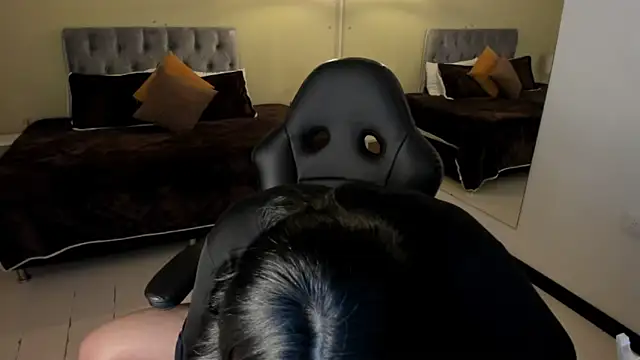 Snapshot of _Dulcinea_1 chatting on 09.24.25 Dulcinea 1 online show from 09.24.25