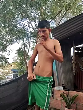 Valentinacuc online show from 09.17.25