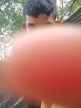 Valentinacuc online show from 10.05.25