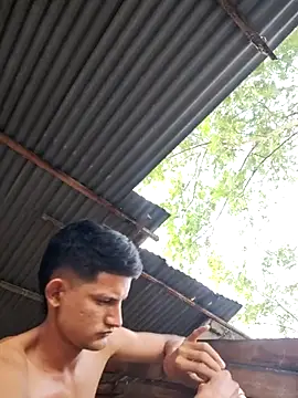 Valentinacuc online show from 10.28.25