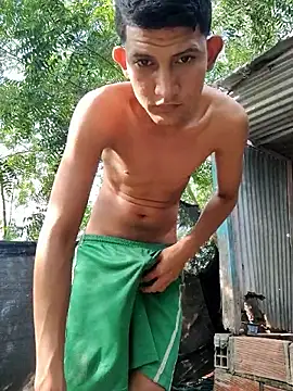 Valentinacuc online show from 01.11.26