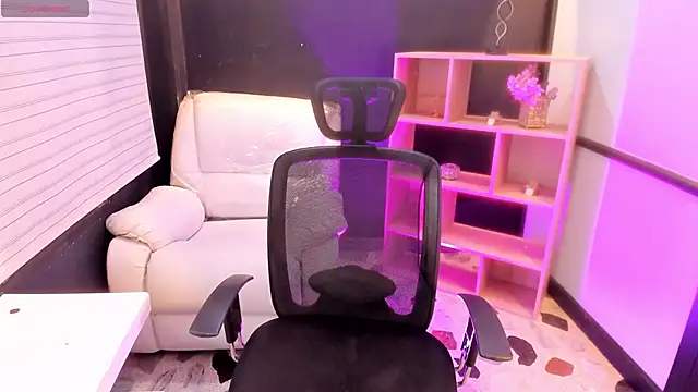 EmySilver online show from 12.06.24