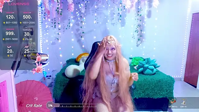 Snapshot of MilkyXSakura chatting on 12.08.24 MilkyXSakura online show from 12.08.24