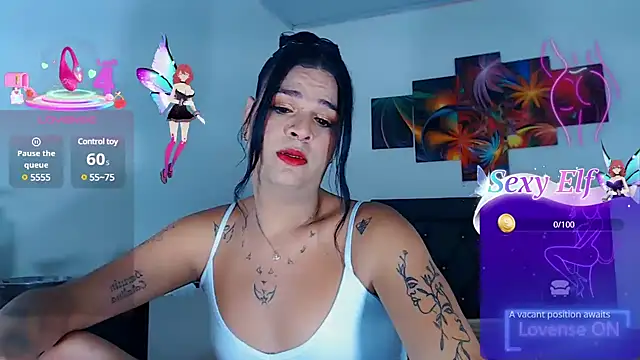 Snapshot of eloisaath chatting on 03.15.25 eloisaath online show from 03.15.25