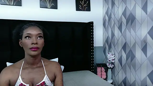 petitelittleebony online show from 04.14.26