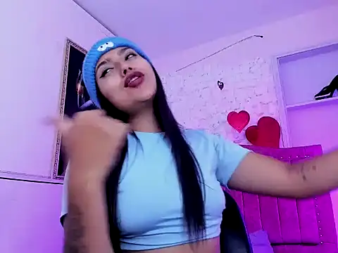 SarahStones online show from 09.26.25