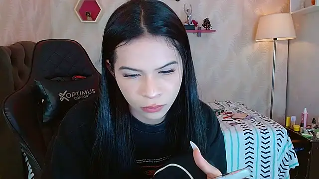 andy bell x online show from 09.15.25