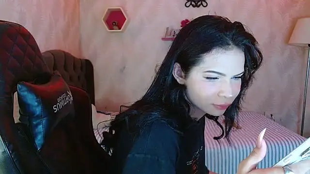 andy bell x online show from 10.22.25