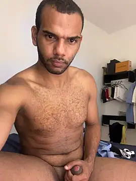 Snapshot of noahmarins chatting on 01.13.26 noahmarins online show from 01.13.26