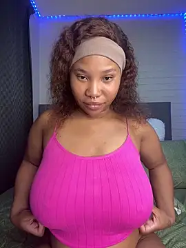 DrippinCaramelCutie online show from 03.06.26