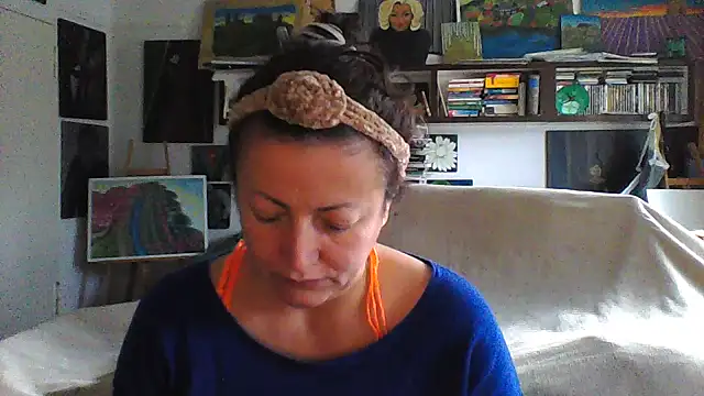 MariaAnaSunshine online show from 10.30.25