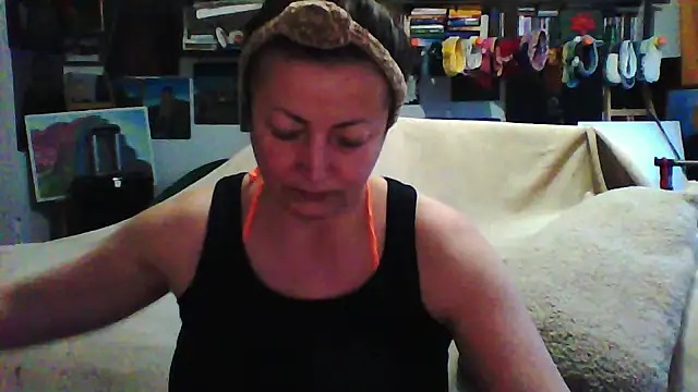 MariaAnaSunshine online show from 11.15.25