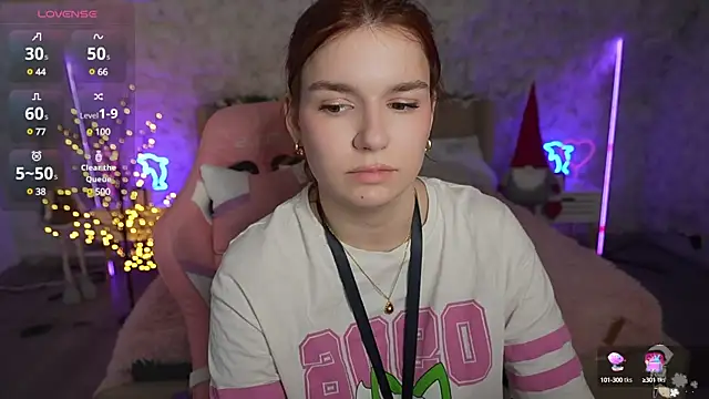 RedShinee online show from 01.15.25