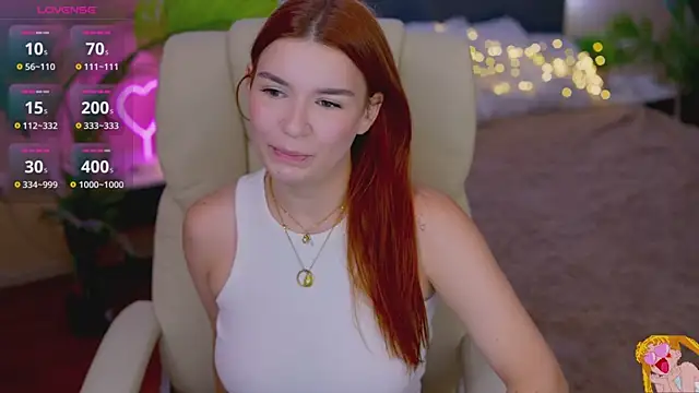 RedShinee online show from 10.08.25