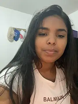 zoe roux21 online show from 10.20.25