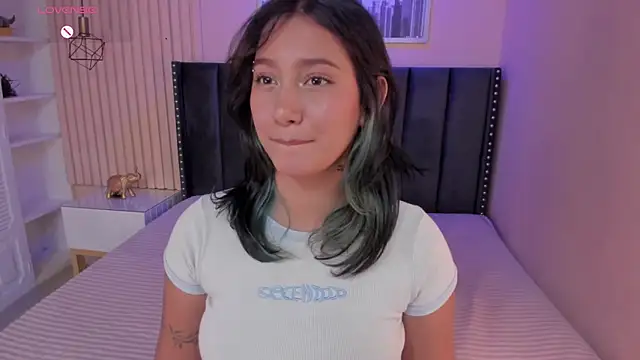 Yazmin rouse online show from 02.19.25