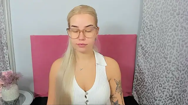 KristyHoney online show from 01.09.26