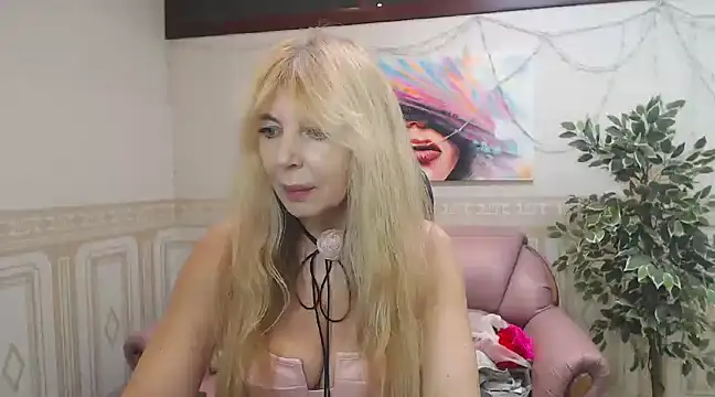 Snapshot of Anna_Diax chatting on 01.22.25 Anna Diax online show from 01.22.25