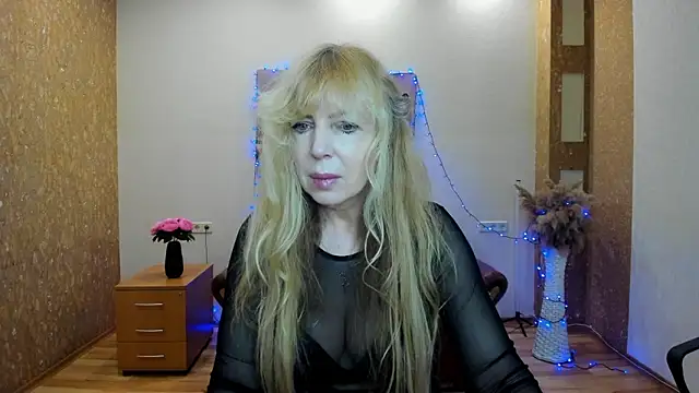 Snapshot of Anna_Diax chatting on 02.11.26 Anna Diax online show from 02.11.26