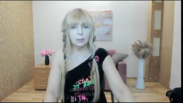 Snapshot of Anna_Diax chatting on 03.06.26 Anna Diax online show from 03.06.26