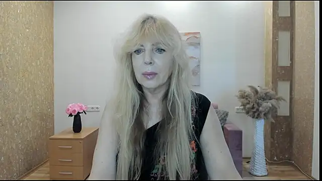 Snapshot of Anna_Diax chatting on 03.28.26 Anna Diax online show from 03.28.26