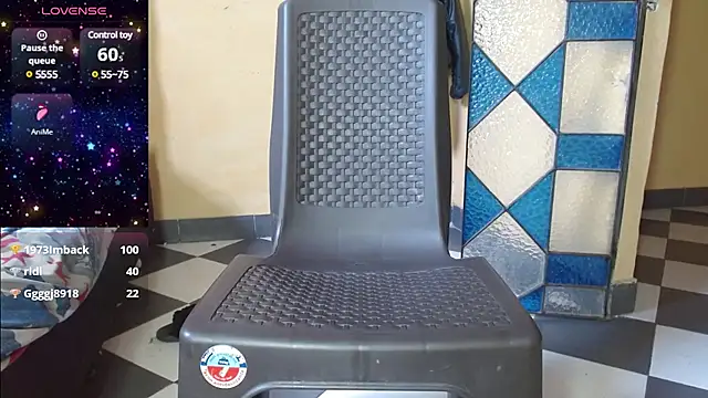 Snapshot of cristinamontiel chatting on 01.28.25 cristinamontiel online show from 01.28.25