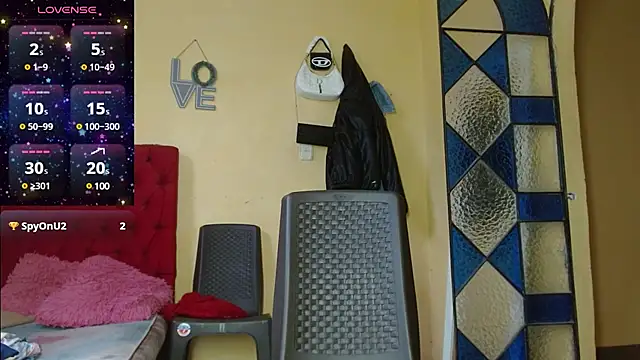 Snapshot of cristinamontiel chatting on 02.25.25 cristinamontiel online show from 02.25.25