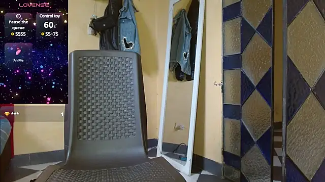 Snapshot of cristinamontiel chatting on 03.06.25 cristinamontiel online show from 03.06.25