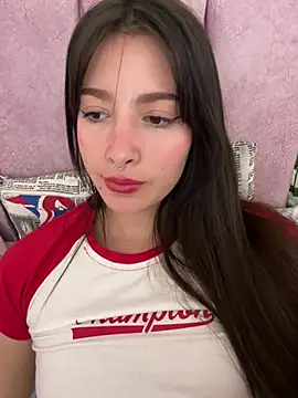 Snapshot of annaharper- chatting on 12.20.24 annaharper- online show from 12.20.24