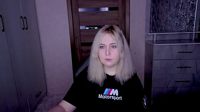 Kristy-Max online show from 04.05.26