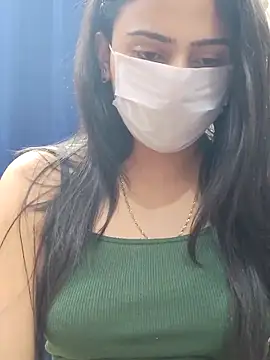 Snapshot of Mylovesana chatting on 04.29.26 Mylovesana online show from 04.29.26