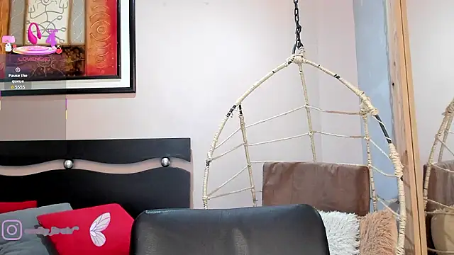 Snapshot of _EmilyJireh_ chatting on 01.15.26 EmilyJireh online show from 01.15.26