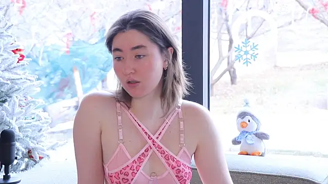 GentleSparkMay online show from 01.17.25