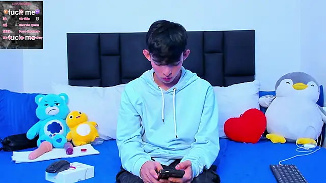 Tonny twink  online show from 03.08.25