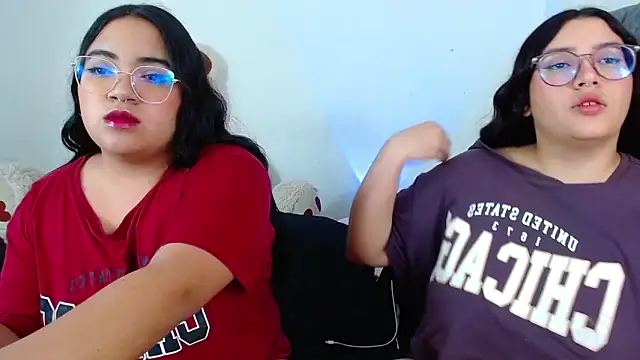 Snapshot of maddie-and-chelsea- chatting on 01.13.25 maddie-and-chelsea- online show from 01.13.25