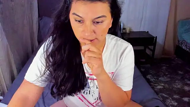 Judychase2 online show from 01.22.25