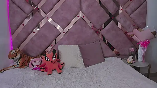 saori 9b online show from 04.06.26