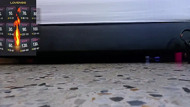 Alexa Miss online show from 02.03.25