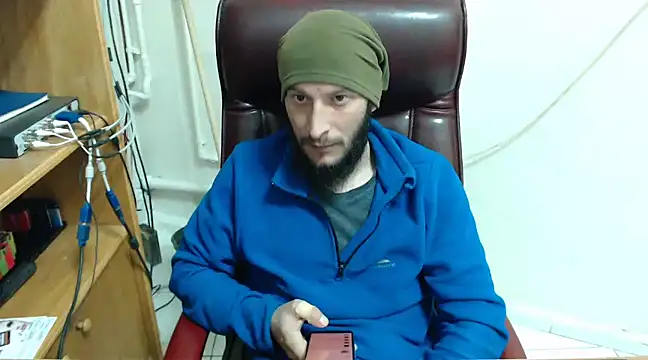 hardbigcock16 online show from 01.21.25