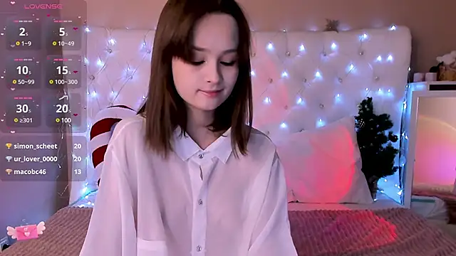 Snapshot of Mary_uw chatting on 01.22.25 Mary uw online show from 01.22.25