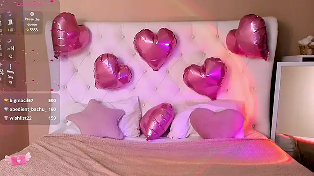 Snapshot of Mary_uw chatting on 02.24.25 Mary uw online show from 02.24.25