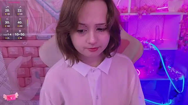 Snapshot of Mary_uw chatting on 10.11.25 Mary uw online show from 10.11.25