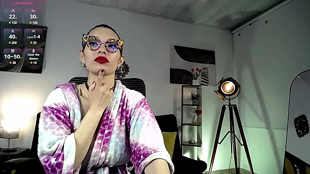 Snapshot of paulinabarnett- chatting on 03.22.25 paulinabarnett- online show from 03.22.25