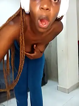 Cocowett online show from 03.17.25