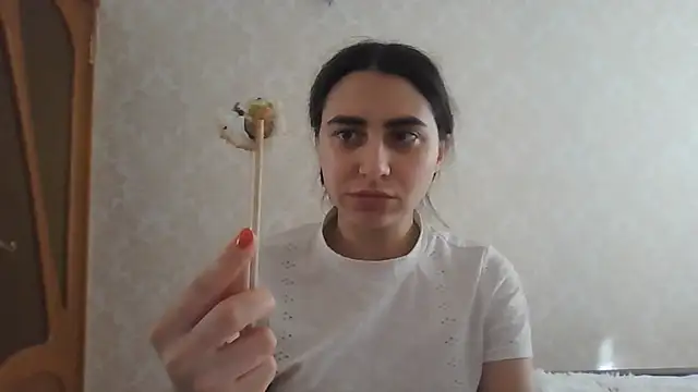 Snapshot of Kashtanka_ chatting on 05.26.26 Kashtanka online show from 05.26.26