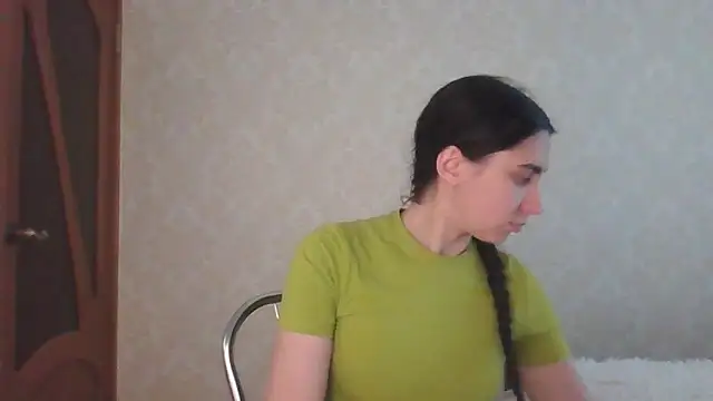 Snapshot of Kashtanka_ chatting on 05.28.26 Kashtanka online show from 05.28.26