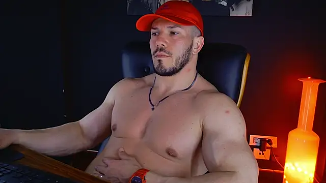 Snapshot of AngeloEric chatting on 03.18.25 AngeloEric online show from 03.18.25