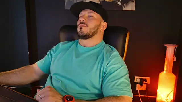 AngeloEric online show from 04.21.26