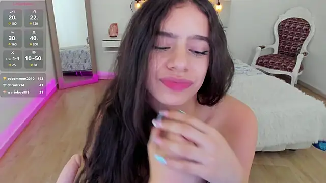 Snapshot of zoe_turnner_18 chatting on 01.19.25 zoe turnner 18 online show from 01.19.25